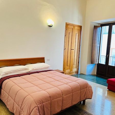 Regina D'Aragona Casa Vacanze Sulmona Exteriör bild