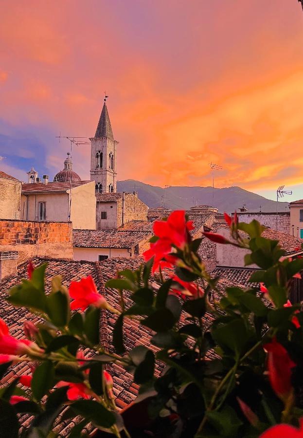 Regina D'Aragona Casa Vacanze Sulmona Exteriör bild