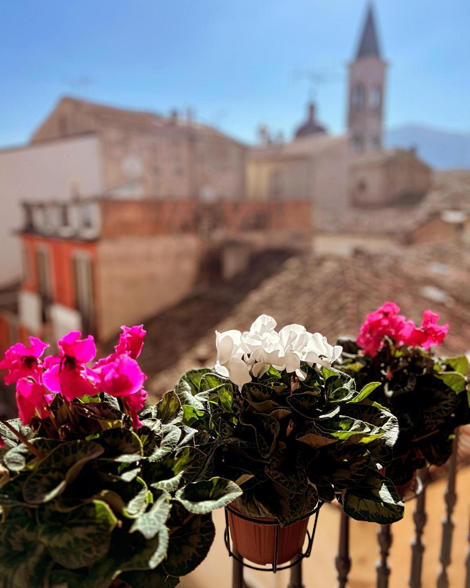 Regina D'Aragona Casa Vacanze Sulmona Exteriör bild
