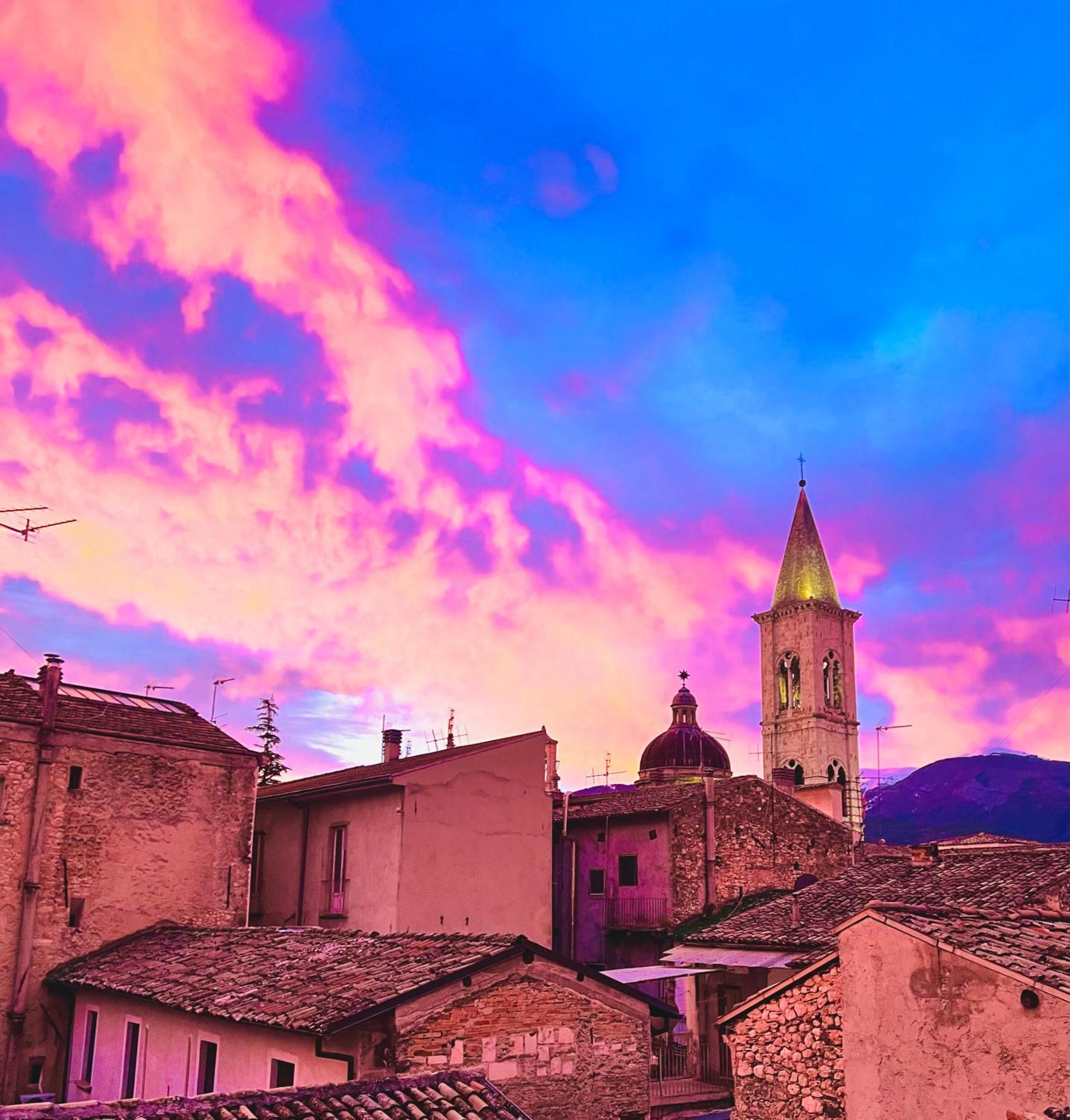 Regina D'Aragona Casa Vacanze Sulmona Exteriör bild